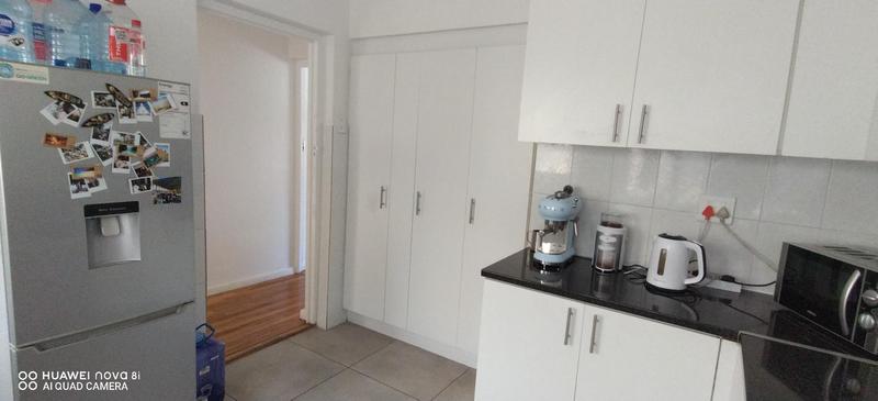 To Let 2 Bedroom Property for Rent in Muizenberg Western Cape
